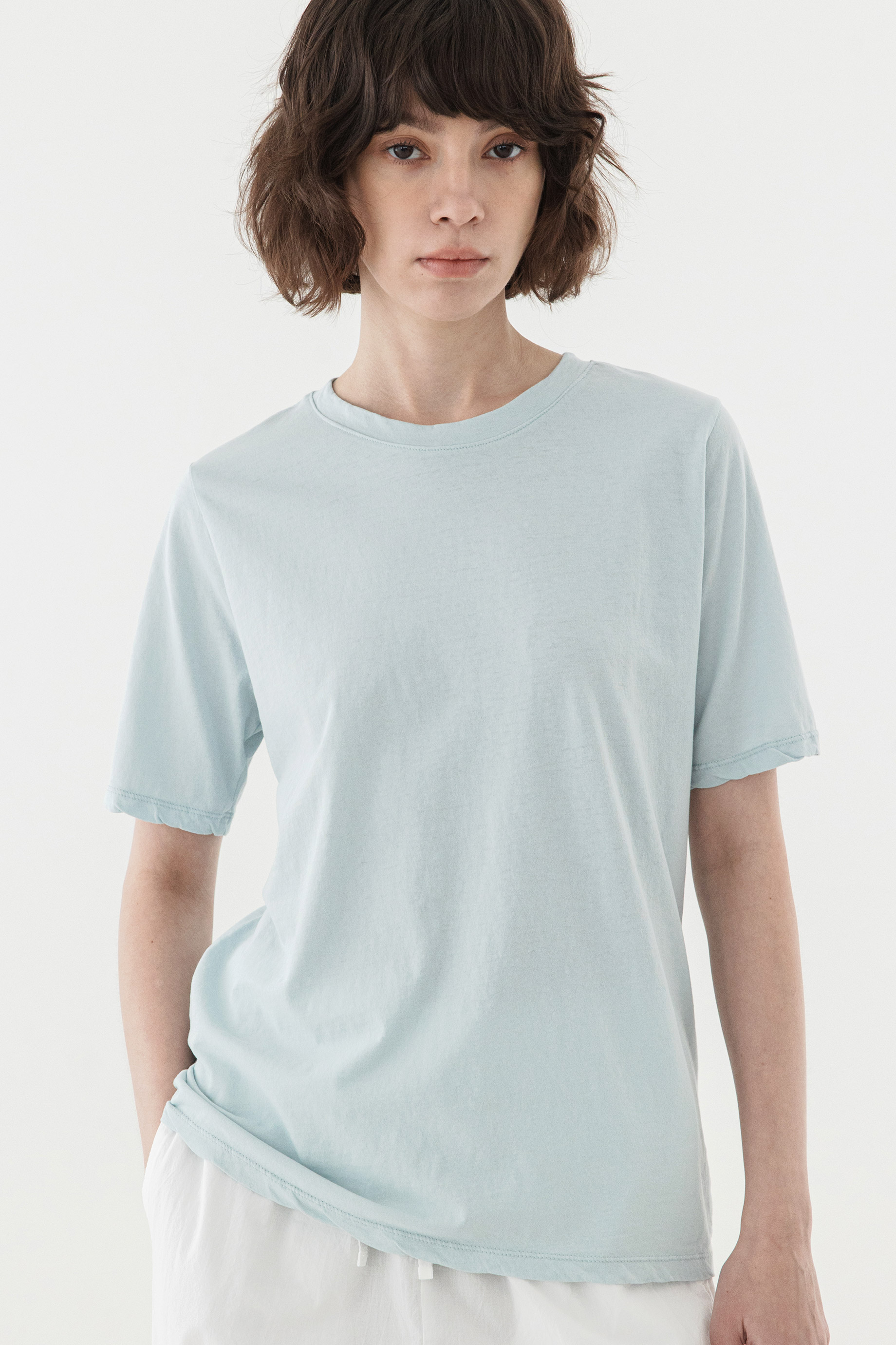 마들렌 레이어드 순면 기본 여름 여성 반팔 티셔츠 이너티 인디블루